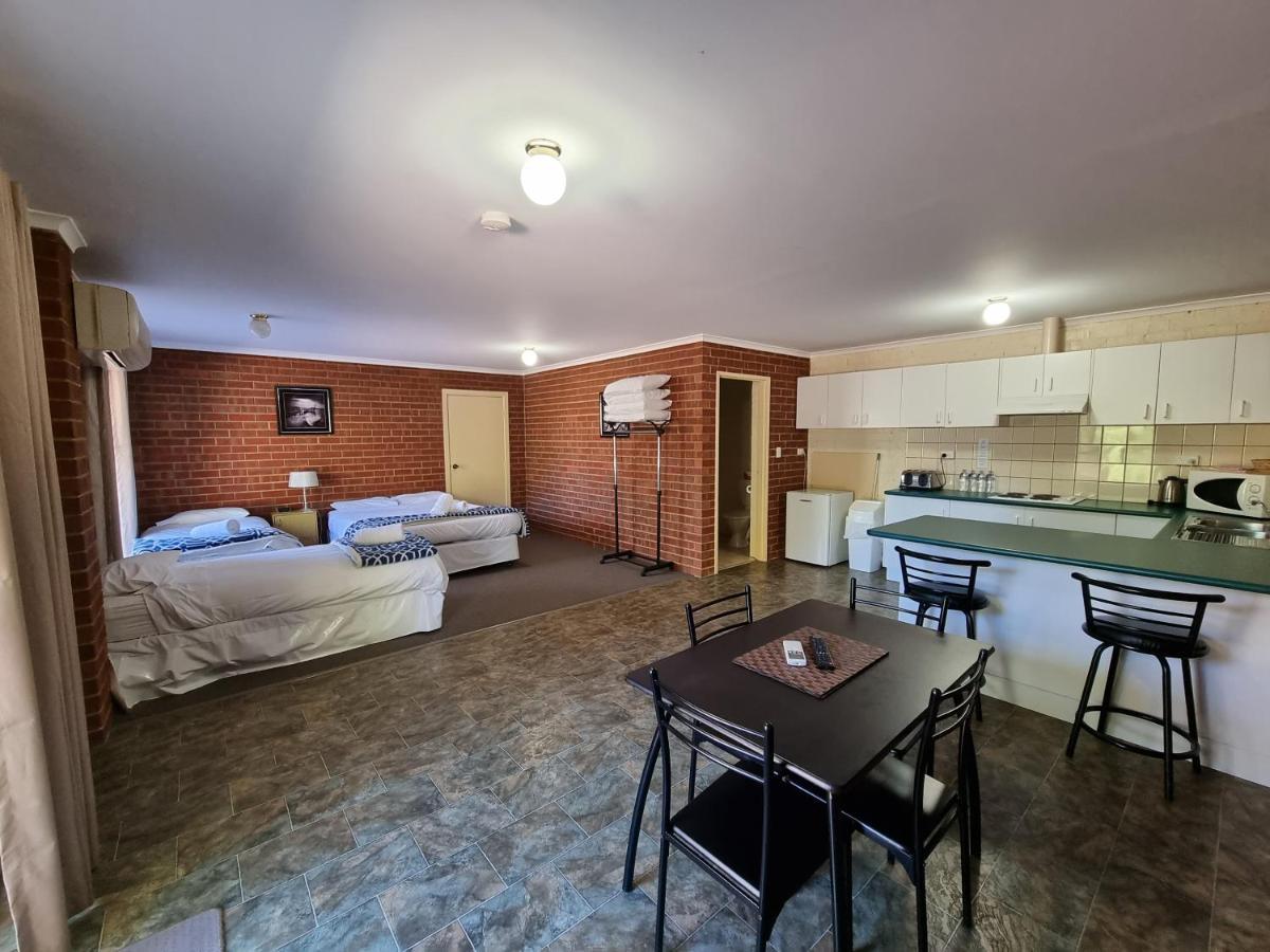 Dargo Hotel ภายนอก รูปภาพ